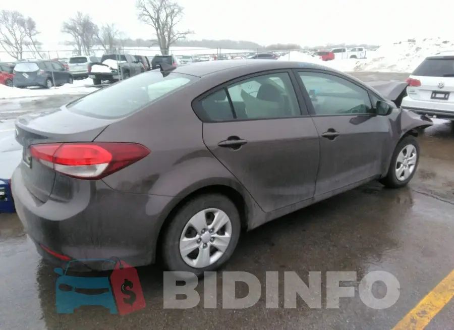 3KPFL4A70HE158085 Photo# 4