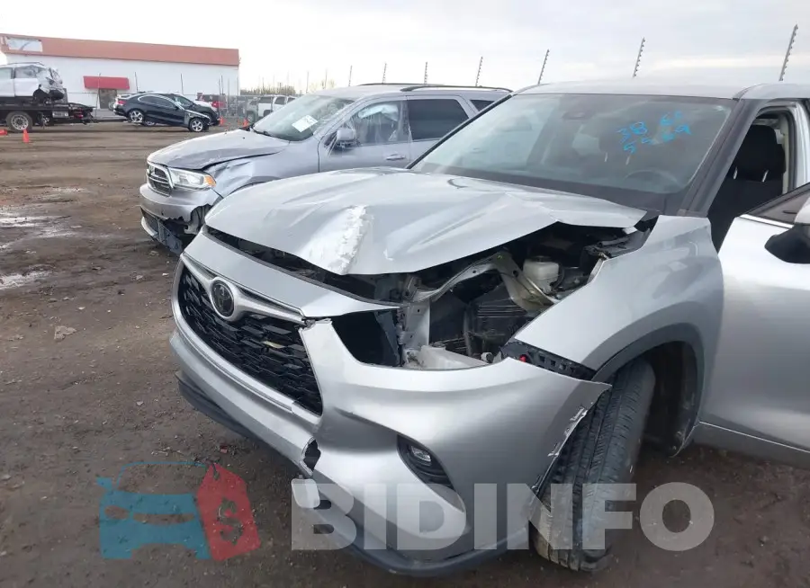 5TDZZRAH4LS002258 Photo# 6