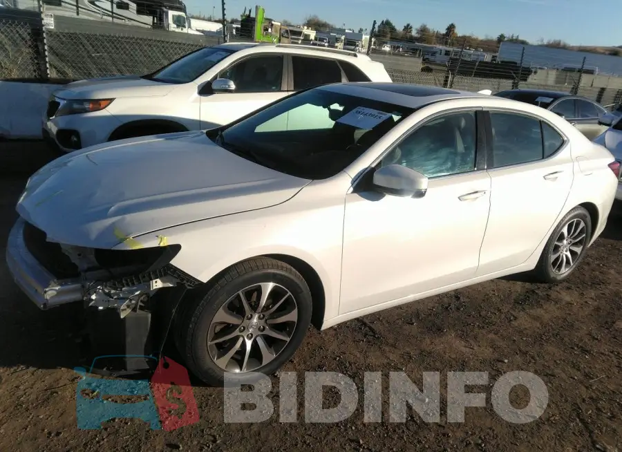 19UUB1F35FA027198 Photo# 2