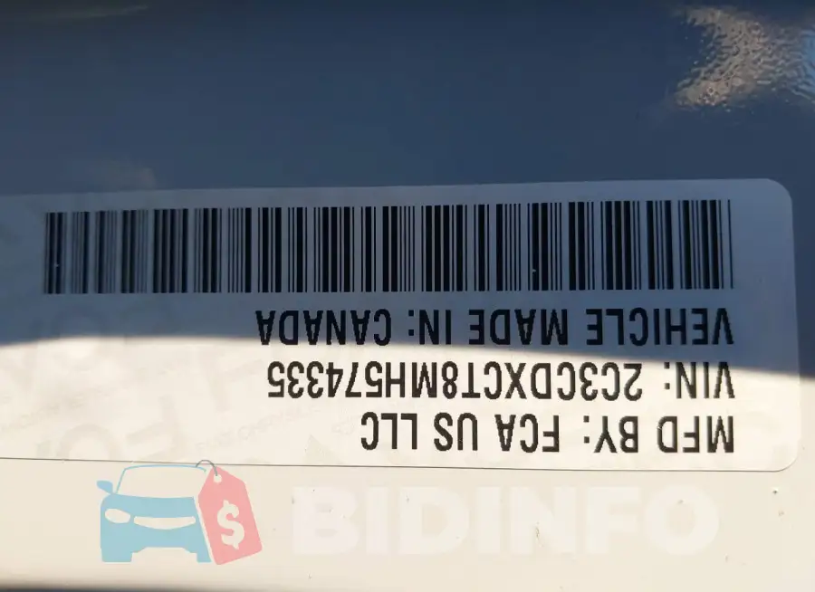 2C3CDXCT8MH574335 Photo# 9