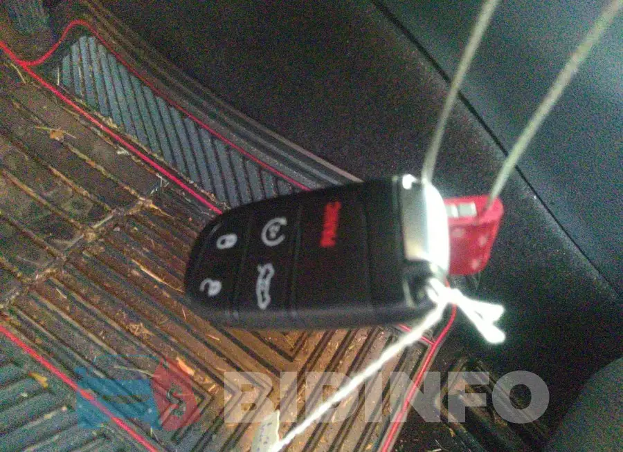 2C3CDXCTXJH313039 Photo# 11