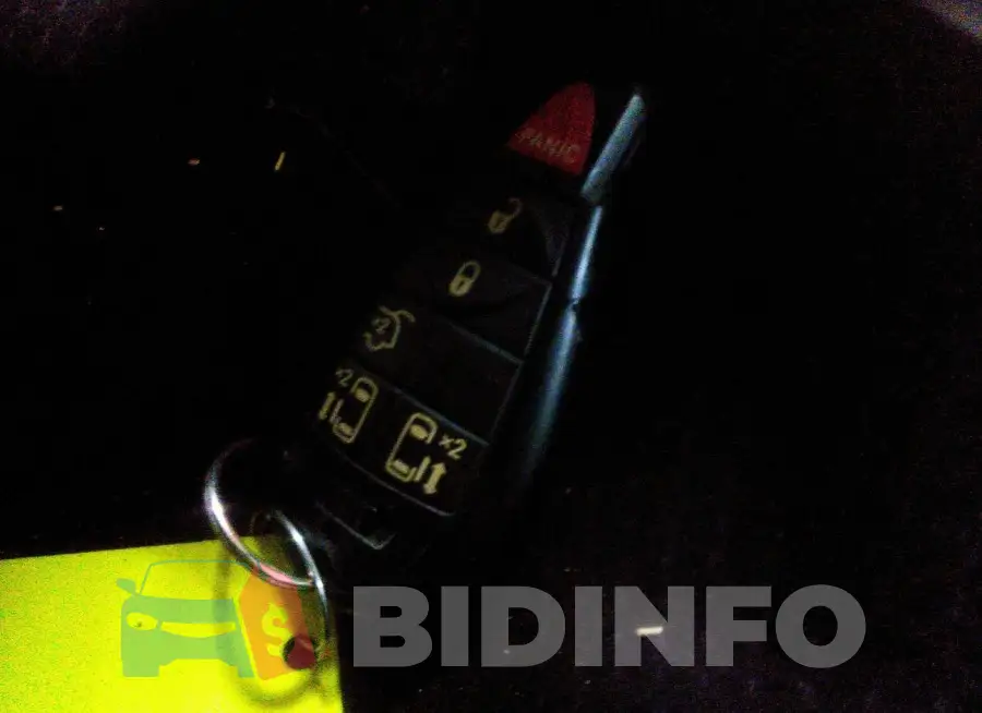 2C4RDGCG4GR183559 Photo# 11