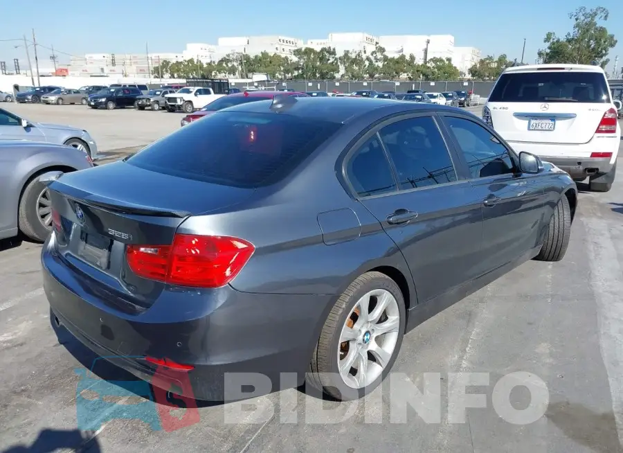 WBA3A5G50FNS83839 Photo# 4