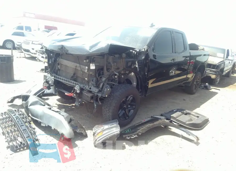 1GCRYCEFXKZ228942 Photo# 2