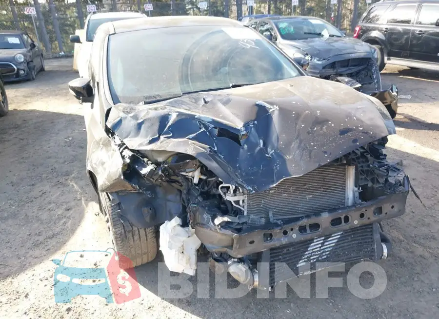 1FADP3L98HL319381 Photo# 6
