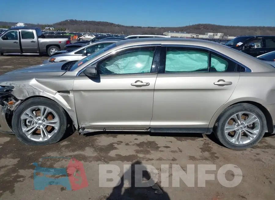 1FAHP2E83JG125274 Photo# 14