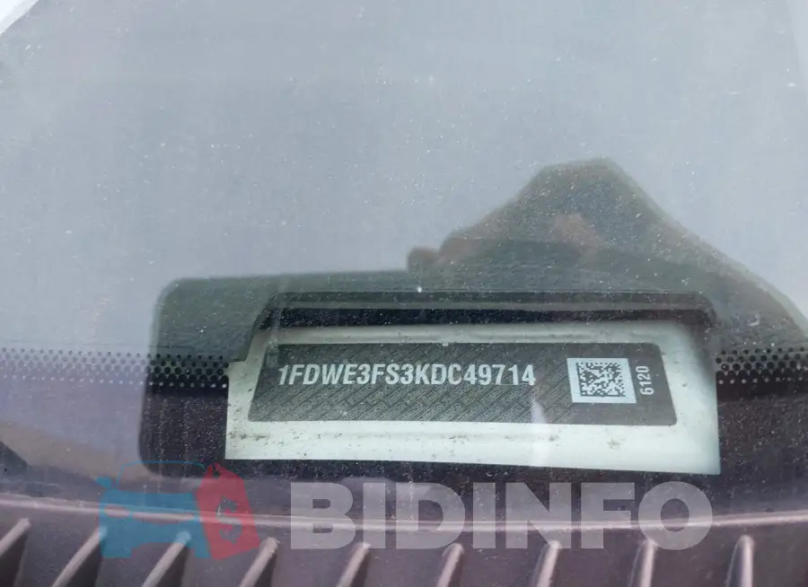 1FDWE3FS3KDC49714 Photo# 9