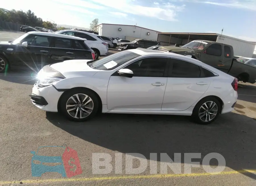 19XFC2F78HE203710 Photo# 15