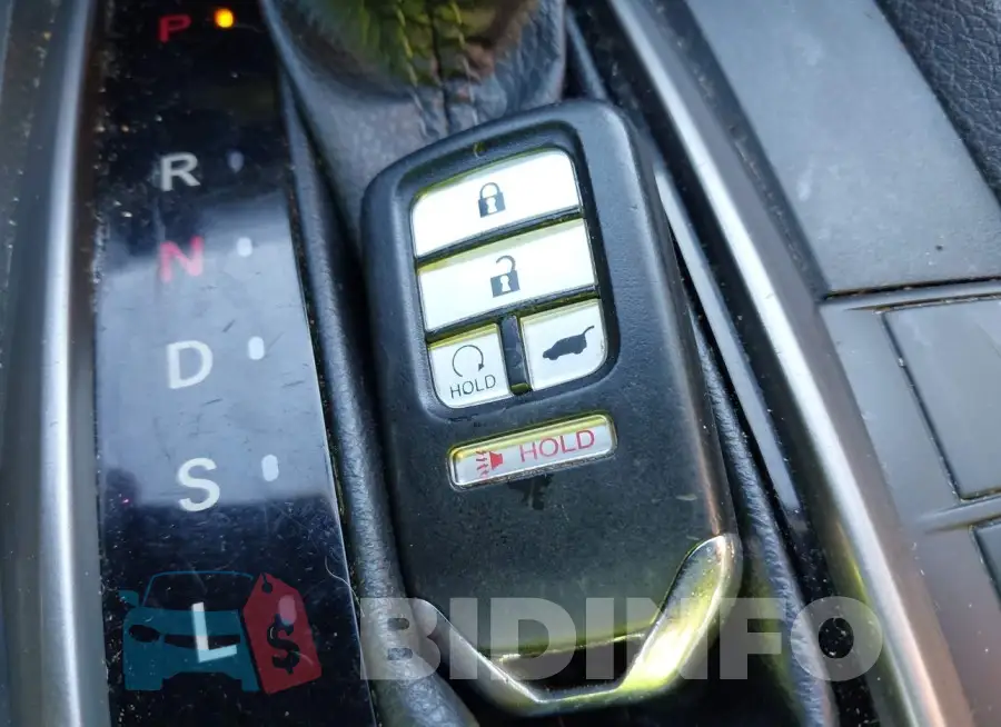 SHHFK7H56JU218717 Photo# 11