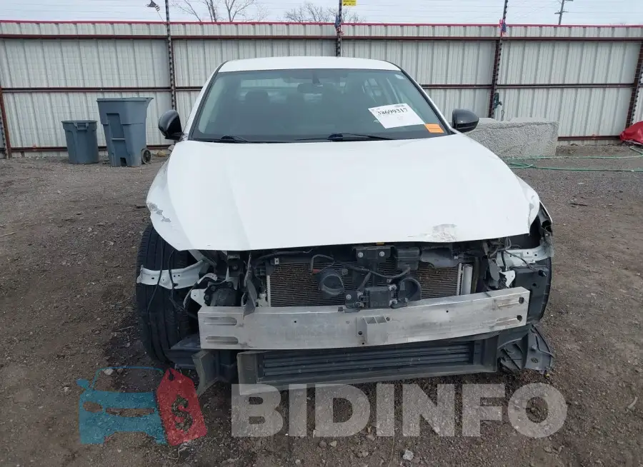 1N4BL4CV3KC177518 Photo# 12