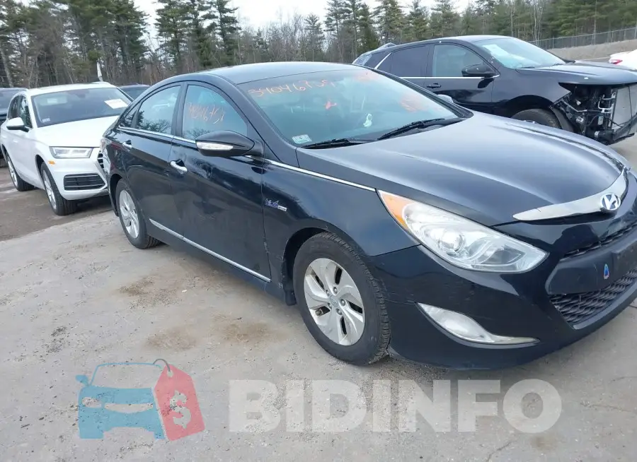 KMHEC4A4XEA115370 Photo# 14