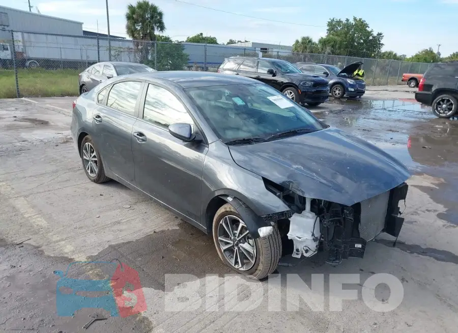 3KPF24AD6PE571653 Photo# 1