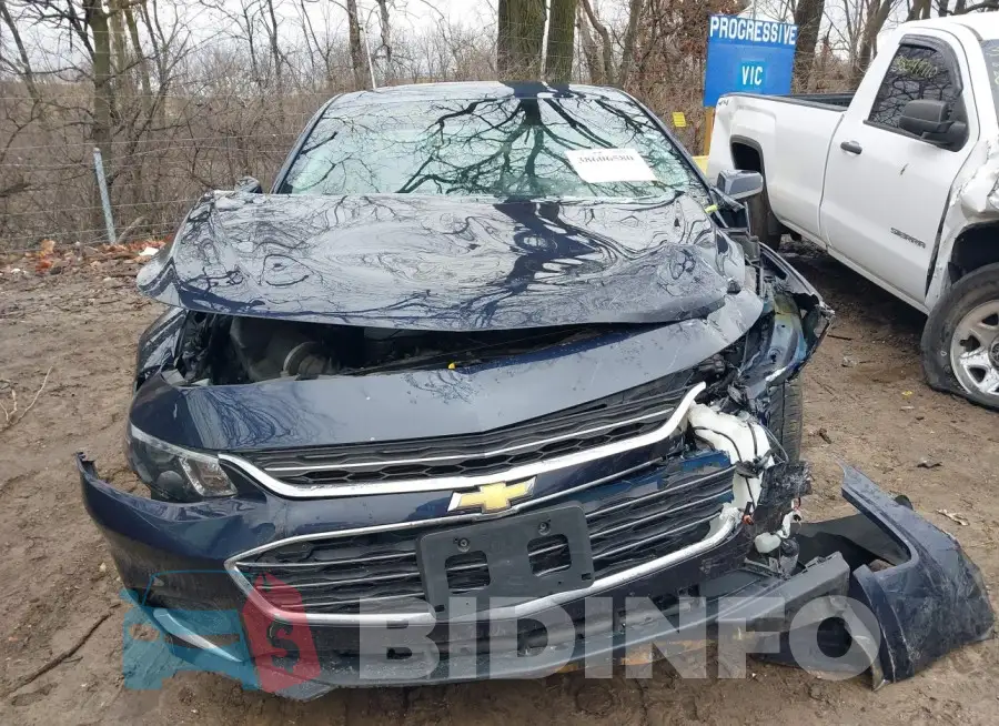 1G1ZD5ST9JF104607 Photo# 13