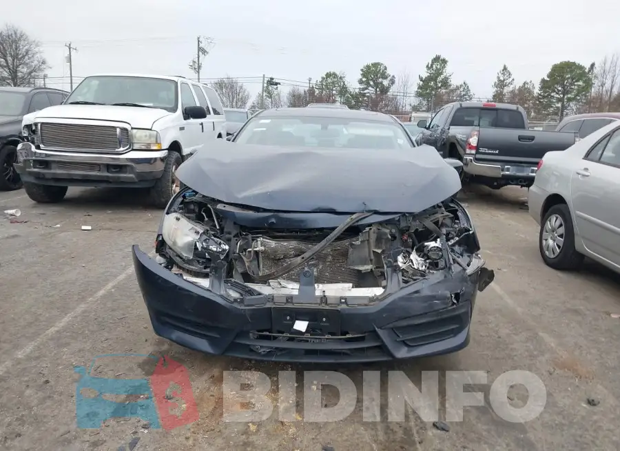 19XFC2F73GE057635 Photo# 12