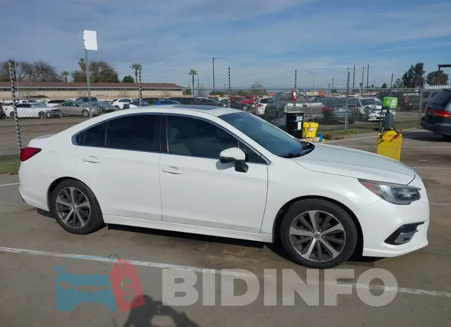 4S3BNAN61J3044425 Photo# 13