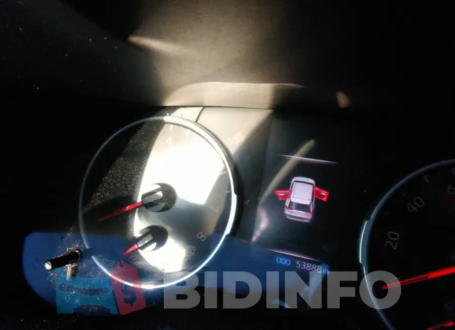 2T3A1RFV0MC169947 Photo# 7