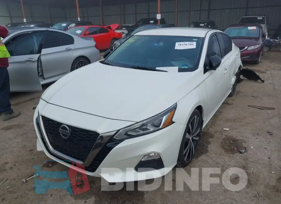 1N4BL4CV3KC178880 Photo# 2