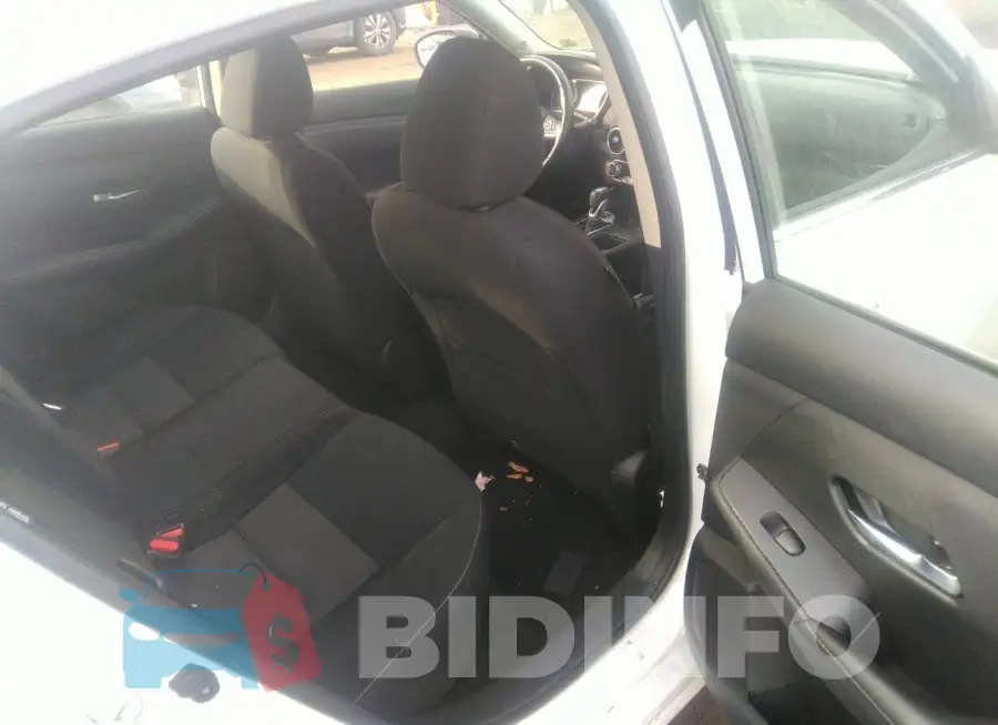 3N1AB8CV0LY281007 Photo# 8