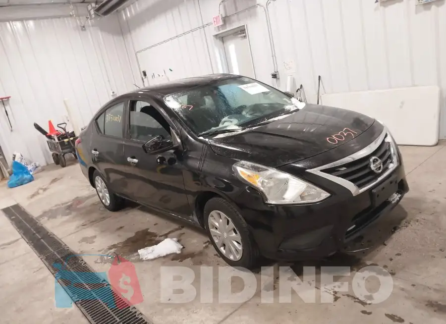 3N1CN7AP1GL810045 Photo# 1
