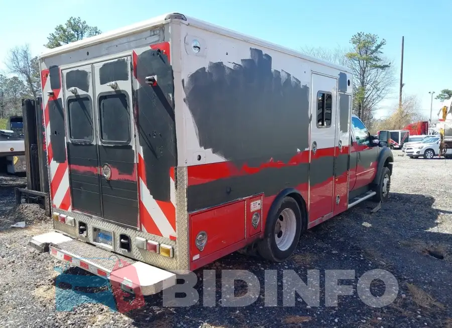 1FD0X4HT6FED32162 Photo# 4