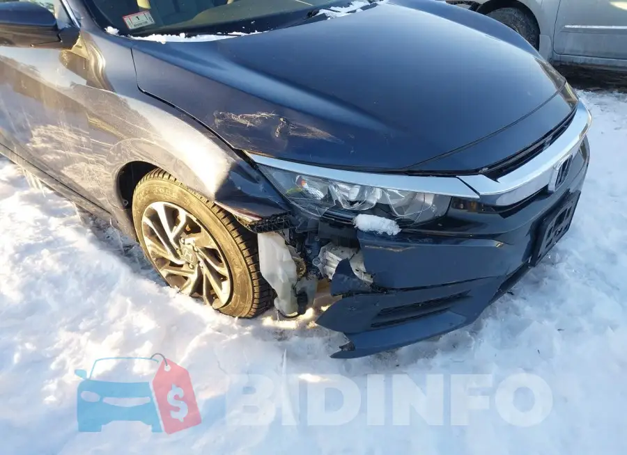 19XFC2F70HE205483 Photo# 6