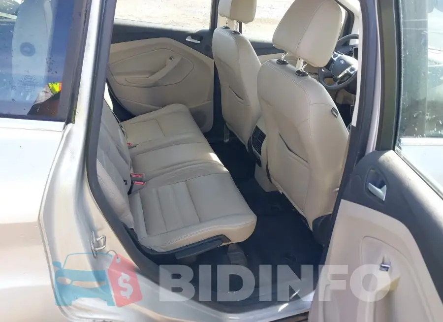 1FADP5DU3HL117319 Photo# 8