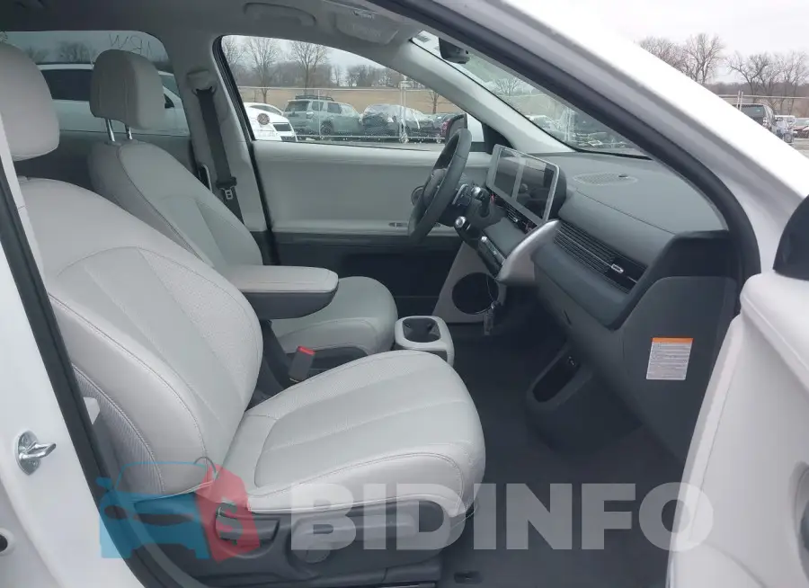 KM8KNDAF6PU217877 Photo# 5