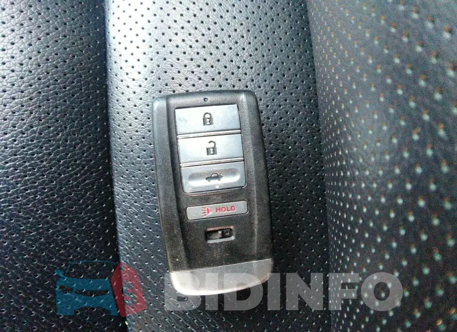 19UUB2F53FA011668 Photo# 11