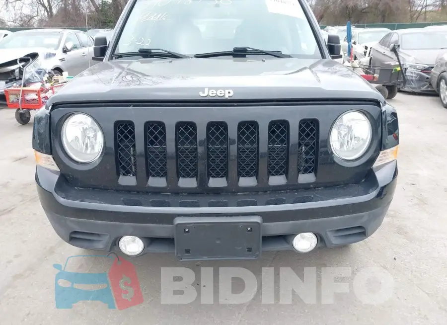 1C4NJPBB8FD399722 Photo# 6