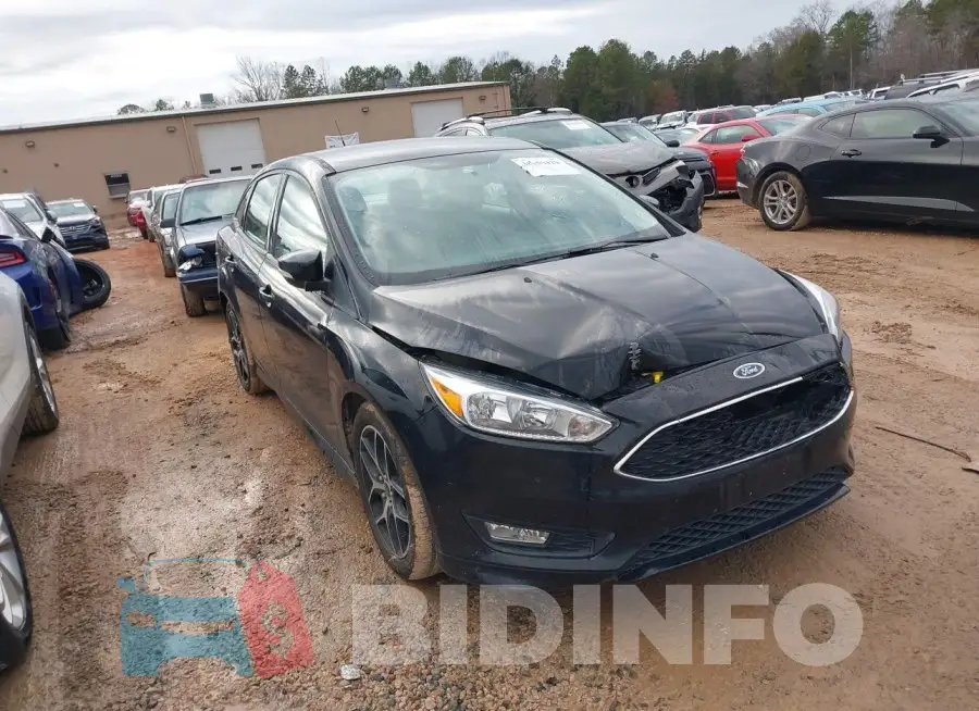 1FADP3F22GL274239 Photo# 1