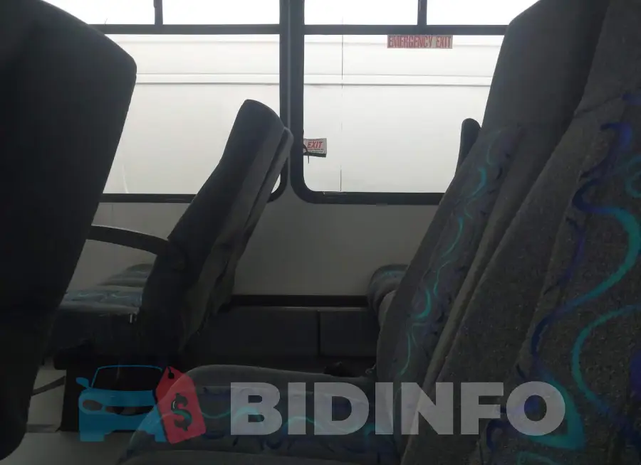1FDEE3FS9HDC55733 Photo# 6