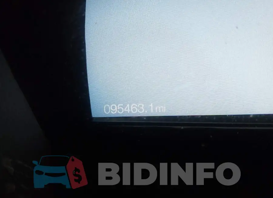 1FM5K8GT3JGB80285 Photo# 7