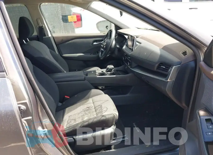 5N1BT3BA7PC819194 Photo# 5