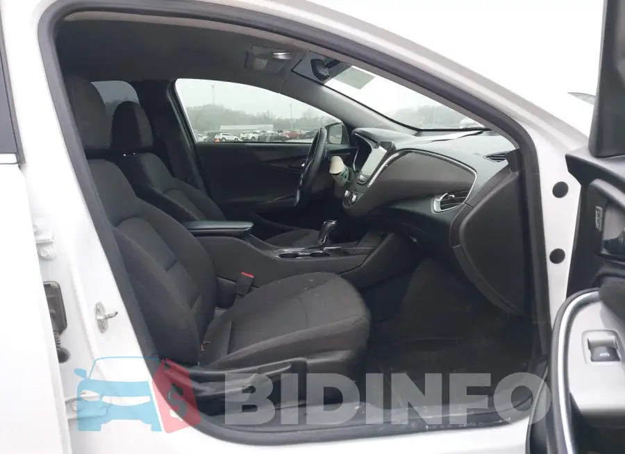 1G1ZD5ST2KF123372 Photo# 5
