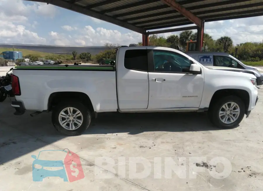 1GCHSCEA4M1240619 Photo# 13
