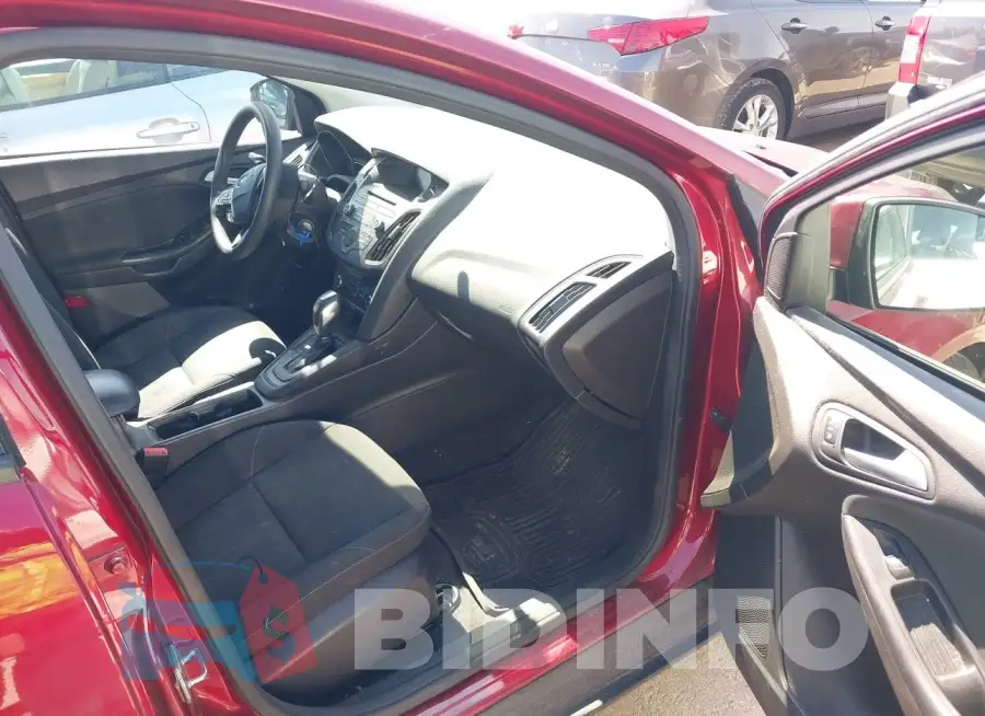 1FADP3F2XGL237696 Photo# 5
