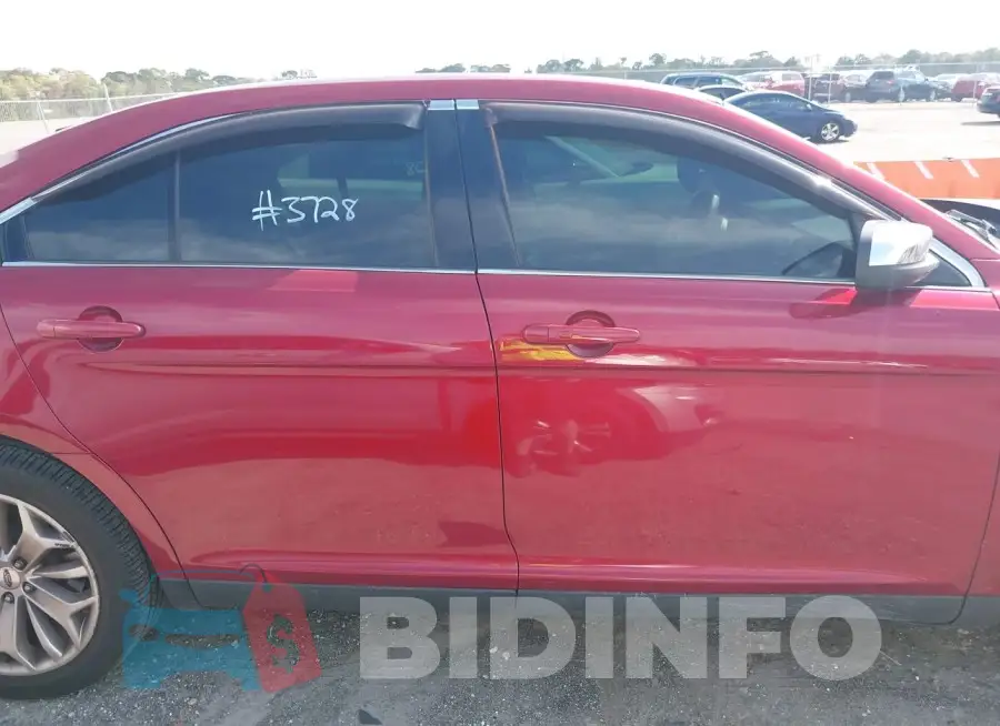 1FAHP2F84JG126156 Photo# 13