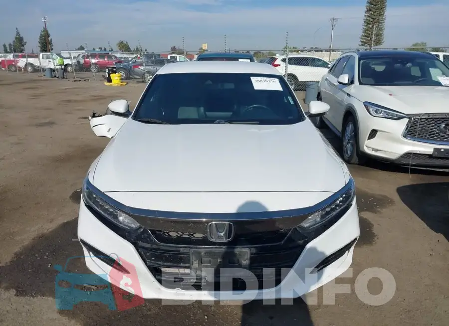 1HGCV1F37JA209092 Photo# 13