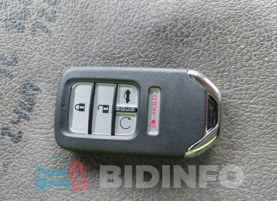 1HGCV2F39JA047438 Photo# 11