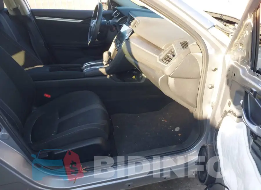 19XFC2F77HE220689 Photo# 5