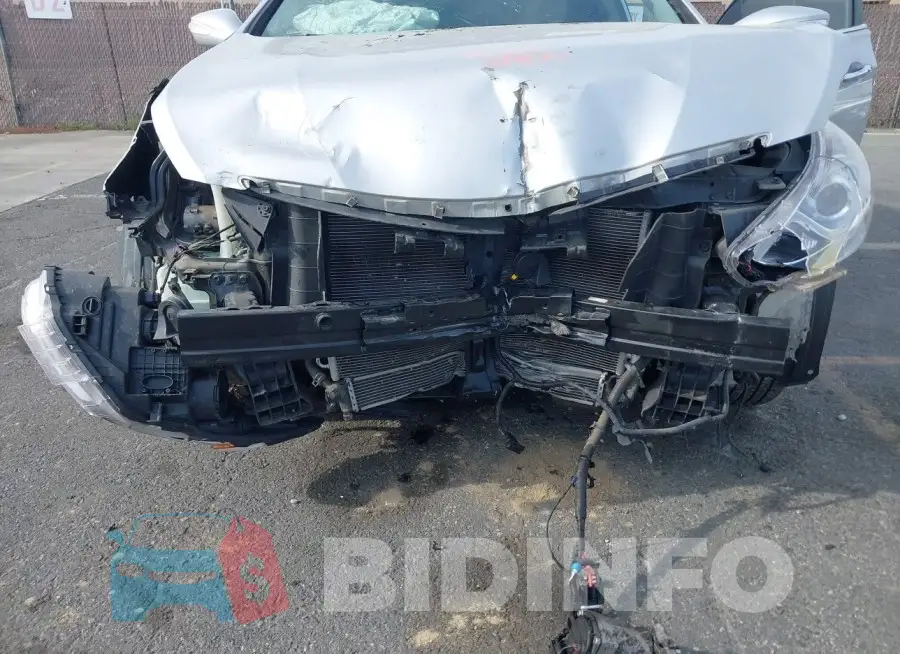 KMHEC4A48FA130032 Photo# 6