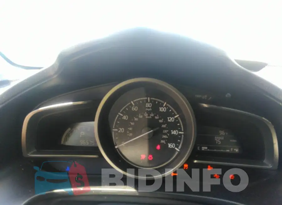 3MZBN1V31JM164713 Photo# 7 3MZBN1V31JM164713 Photo# 7