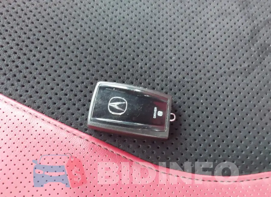 19UUB7F93PA003135 Photo# 11