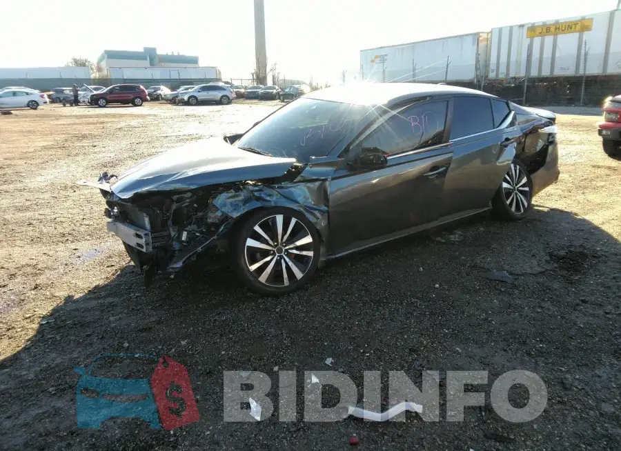 1N4BL4CV1LN317524 Photo# 2