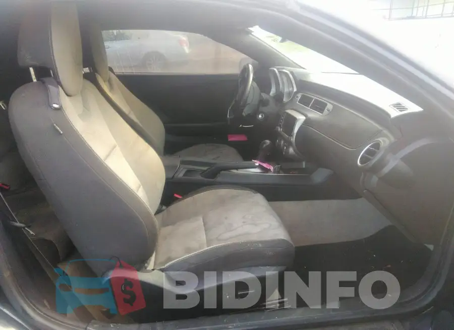 2G1FD3D37F9216763 Photo# 5
