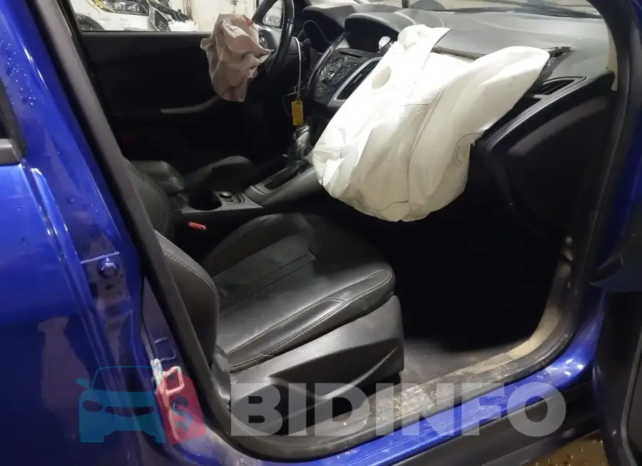 1FADP3F22EL240931 Photo# 5