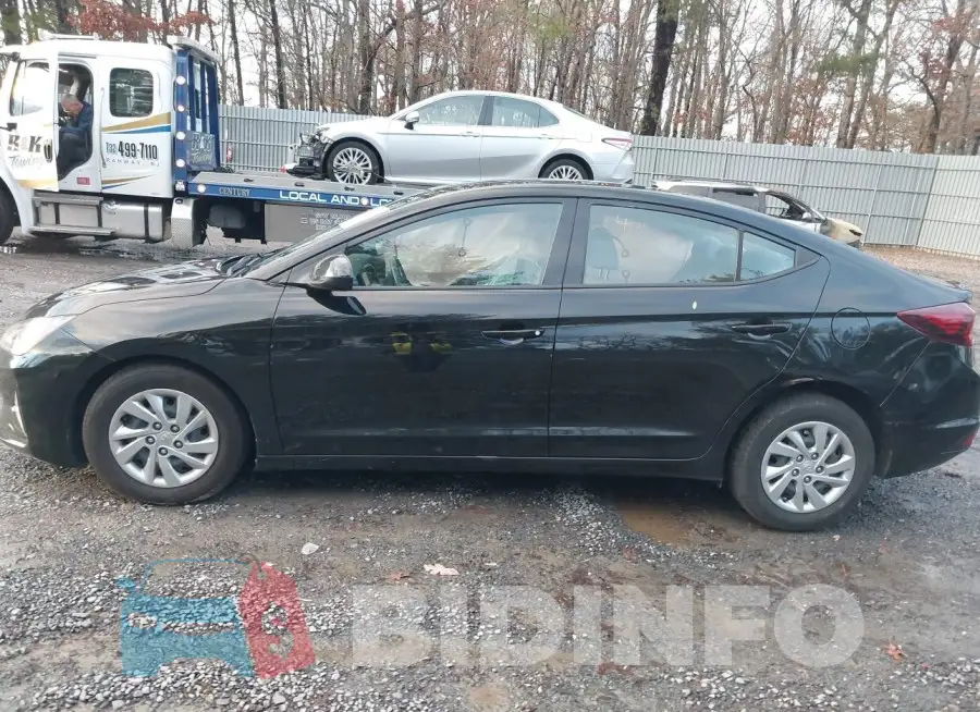 KMHD74LF5LU950688 Photo# 14