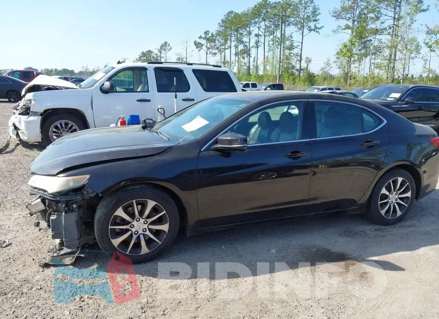 19UUB1F3XFA017976 Photo# 14