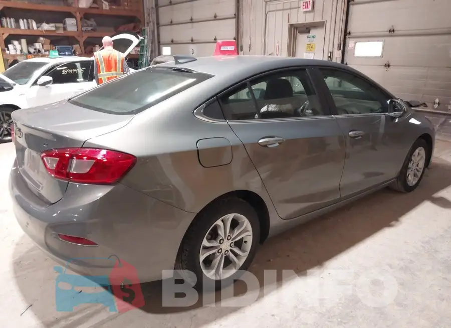 1G1BE5SMXK7123525 Photo# 4