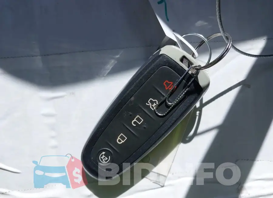 1FAHP2F88GG134088 Photo# 11